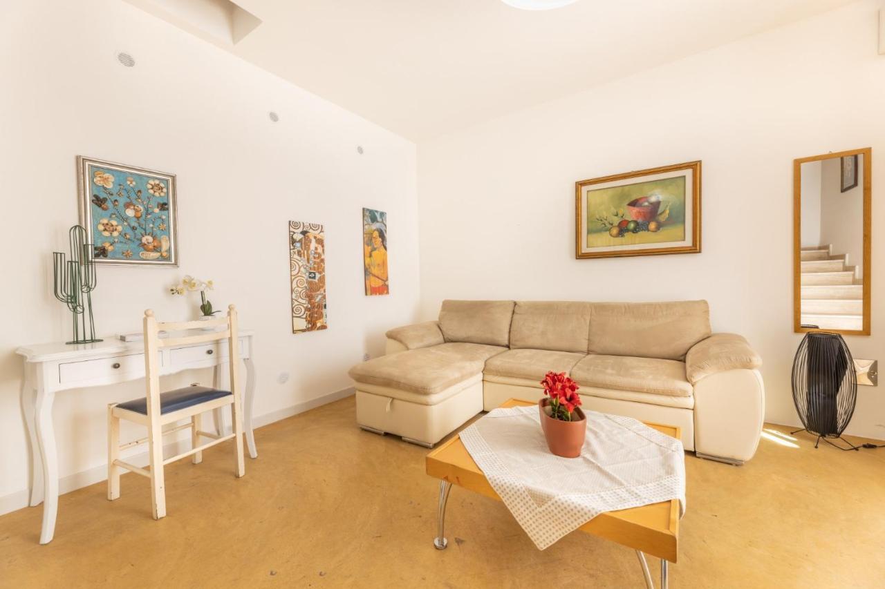 Ferienwohnung Dimora Il Castello Racale Exterior foto