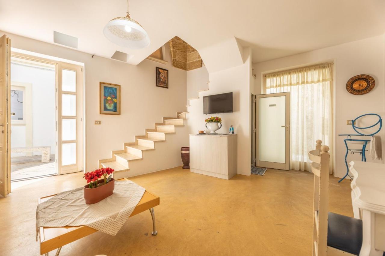 Ferienwohnung Dimora Il Castello Racale Exterior foto